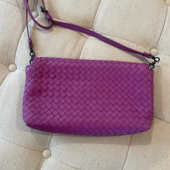 Bottega Veneta purple woven leather crossbody bag - brand new - Picture 12 of 15